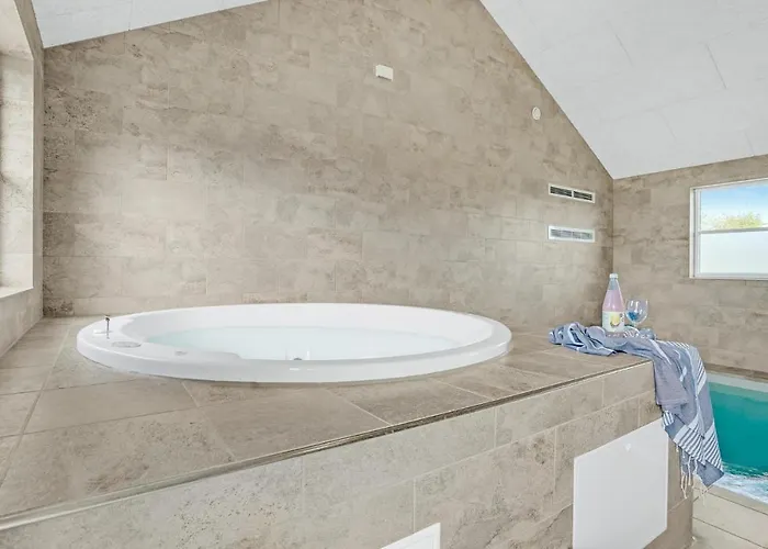 Pet Friendly In Sydals With Sauna بيت للعطل
